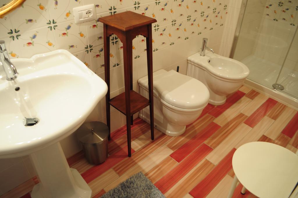 トーディ Oberdan Ospitalita' Bed & Breakfast エクステリア 写真