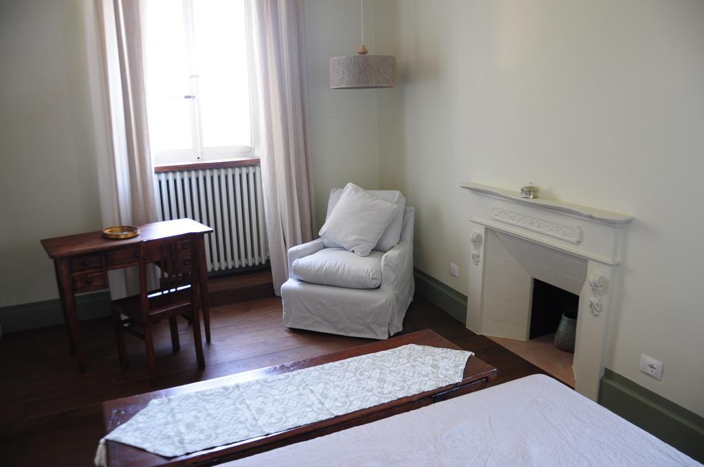 トーディ Oberdan Ospitalita' Bed & Breakfast エクステリア 写真
