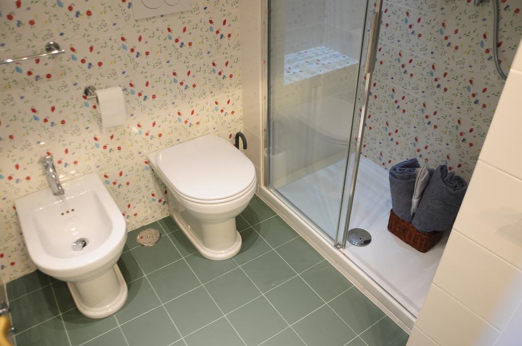 トーディ Oberdan Ospitalita' Bed & Breakfast エクステリア 写真